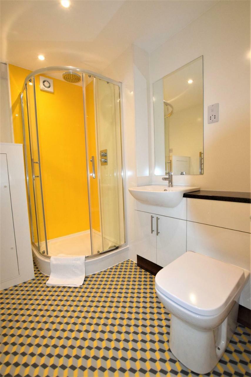 Brunel Loft Apartments - Ya บริสตอล ภายนอก รูปภาพ